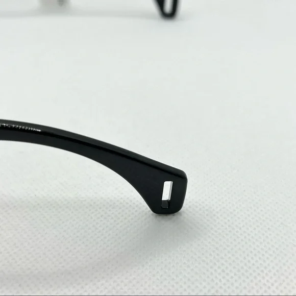 Gucci Sunglasses NEW Authentic Men’s Aviator Logo